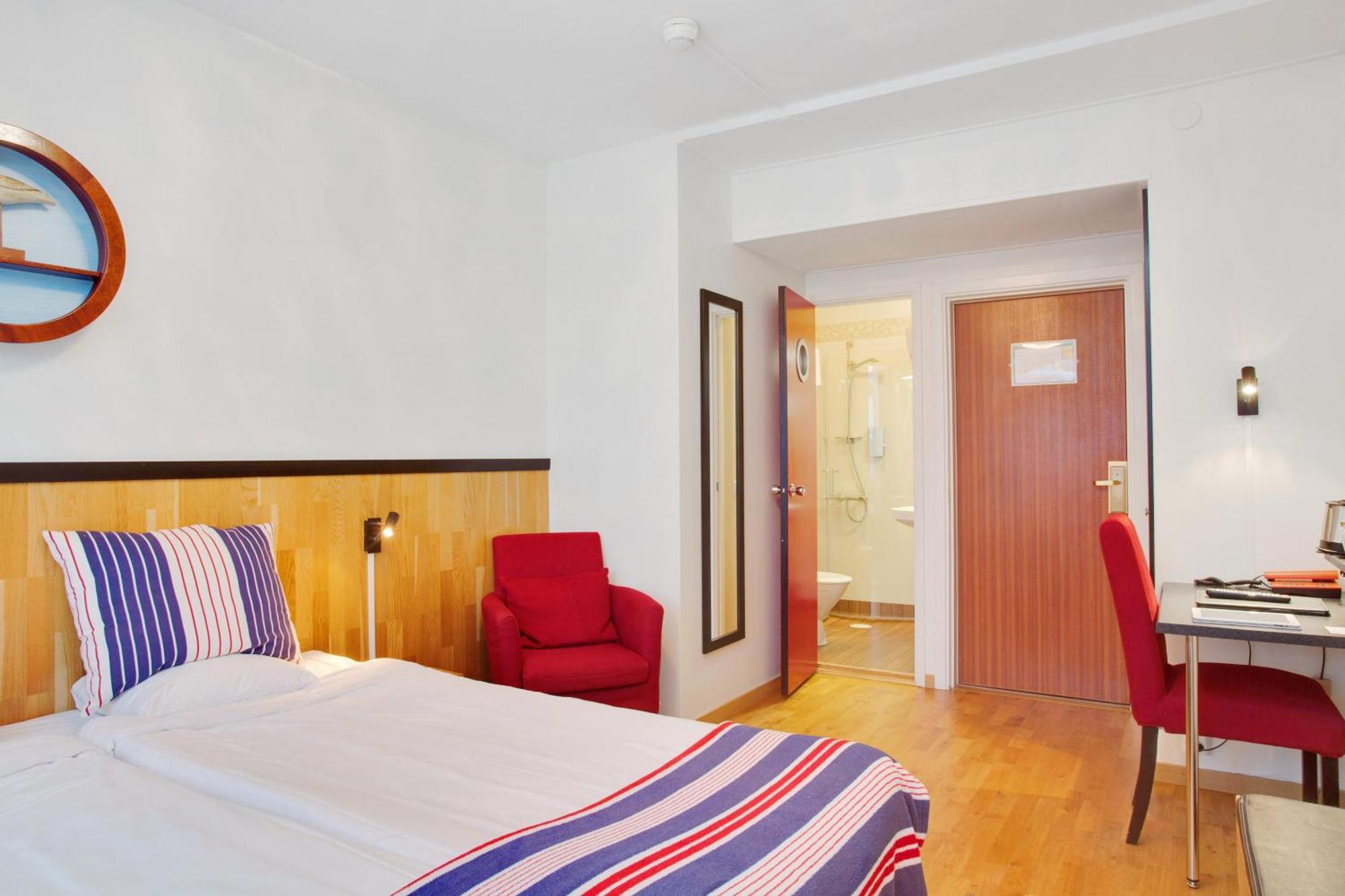เบสต์ เวสเทิร์น เคอฟาร์ทโฮเต็ล Hotel ออสการ์ชัมน์ ภายนอก รูปภาพ
